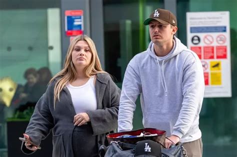 billy webb drugs|Love Islands Shaughna Phillips makes plea as babys father Billy。